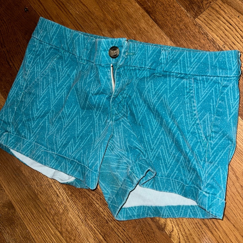 American Eagle Midi Patterned Turquoise Shorts
